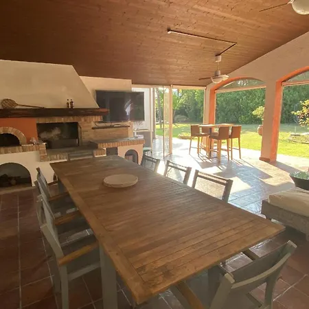 Mit Privatpool Fuer 12 Personen Ca 250 Qm In Casabianca, Adriakueste Italien Lignano Sabbiadoro Und Umgebung Будинок відпочинку